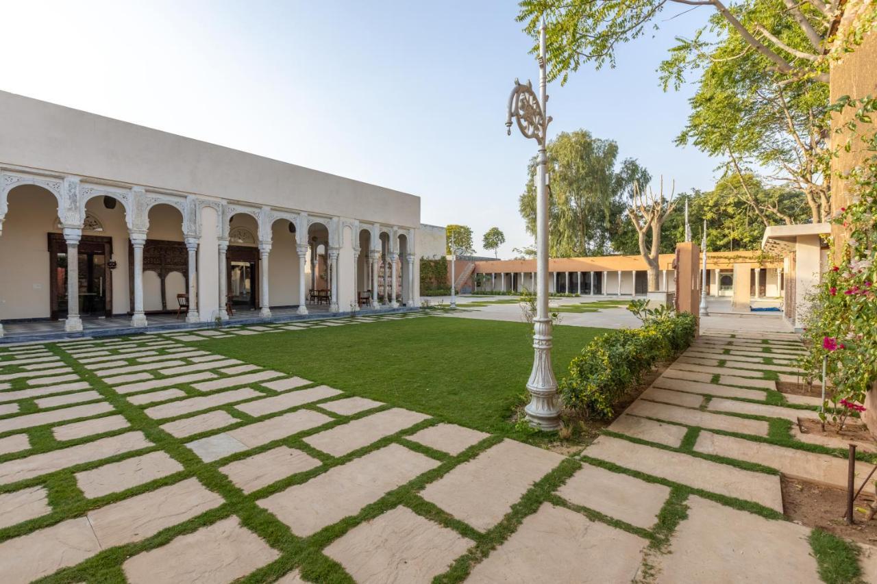 Vivaana Culture Hotel Mandāwa Zewnętrze zdjęcie
