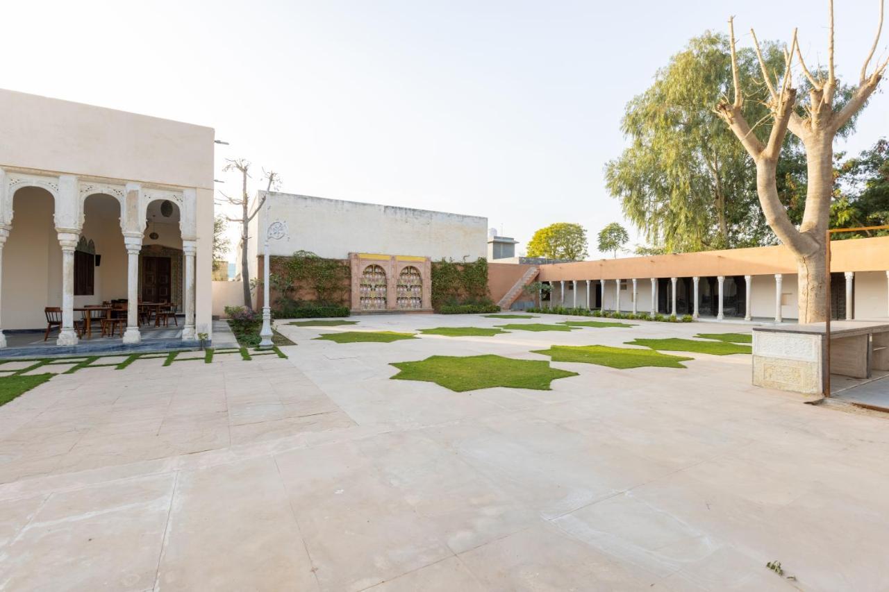 Vivaana Culture Hotel Mandāwa Zewnętrze zdjęcie